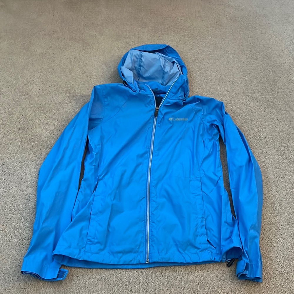 columbia size small rain jacket